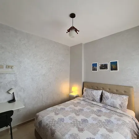 Charmant Aappartement Au Centre De Cabonegro Cabo Negro Exterior photo